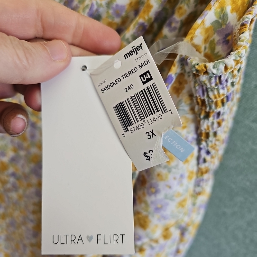 NWT Ultra Flirt Floral Sundress Smocked Tiered Adjustable Straps Women's 3X - Picture 6 of 11